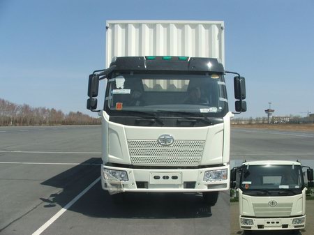 CA5163XXYP9K2L4CE厢式运输车燃油公告图片1