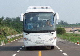 XMQ6858AYD4B客车燃油公告图片1