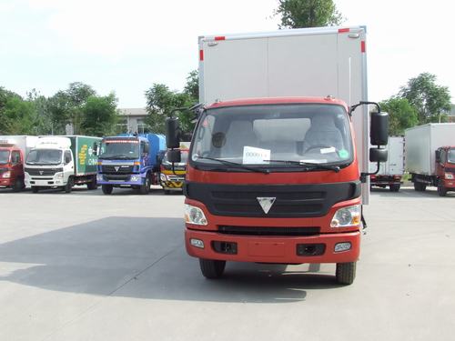 BJ5109VEBED-FB厢式运输车燃油公告图片1
