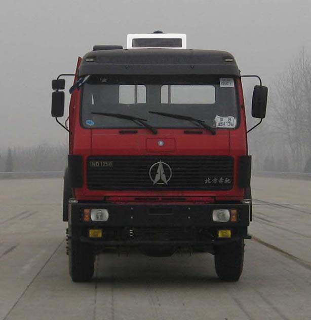 ND1161A55J载货汽车燃油公告图片1