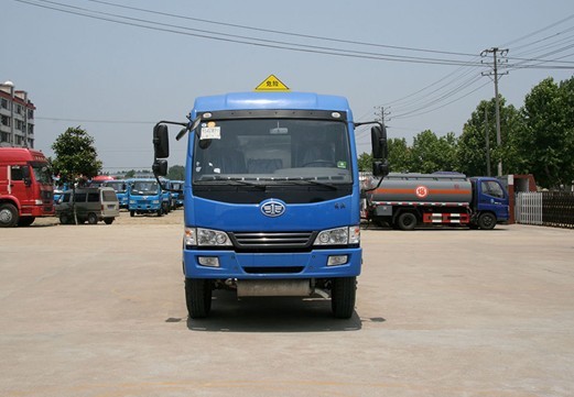 SLS5167GYYC运油车燃油公告图片1