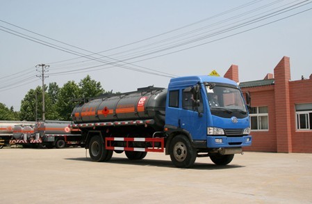 SLS5167GYYC运油车燃油公告图片2