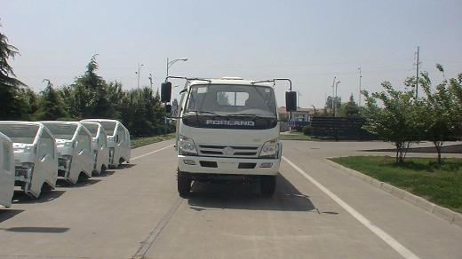 BJ5083TPB-A平板运输车燃油公告图片1