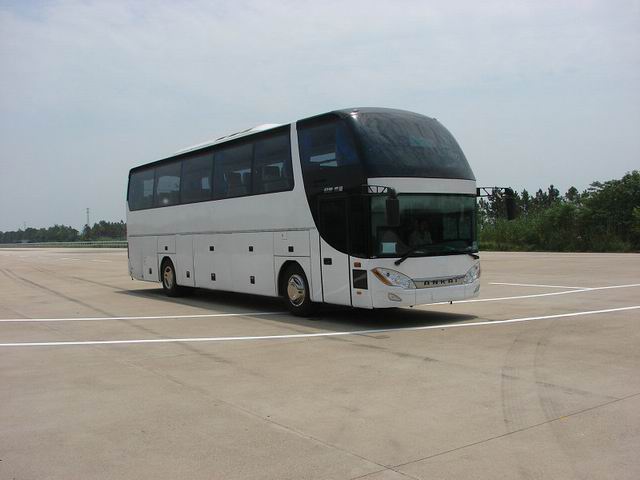 HFF6124K40D2豪华客车燃油公告图片2