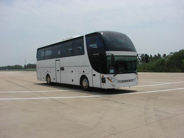 HFF6124K40D3豪华客车燃油公告图片2