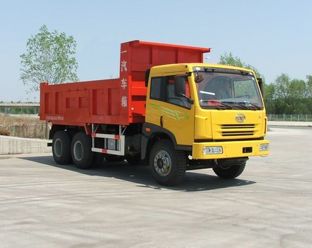 CA3203P7K2T1AE平头柴油自卸汽车燃油公告图片2