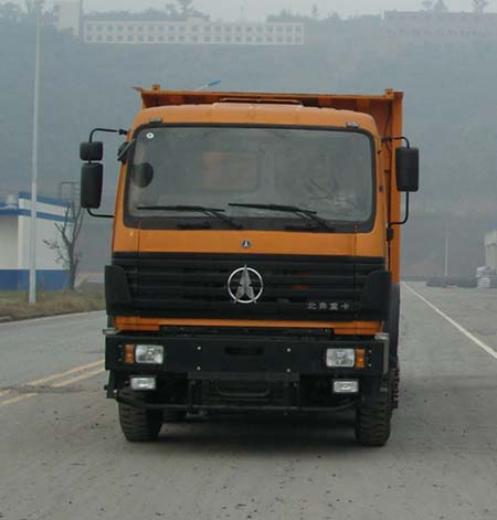 ND33100D36J自卸车燃油公告图片1