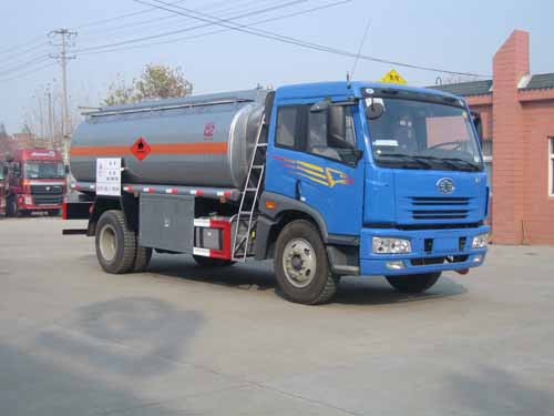 SLS5160GHYC3化工液体运输车燃油公告图片2
