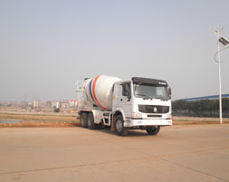 ZLJ5250GJB2混凝土搅拌运输车燃油公告图片2