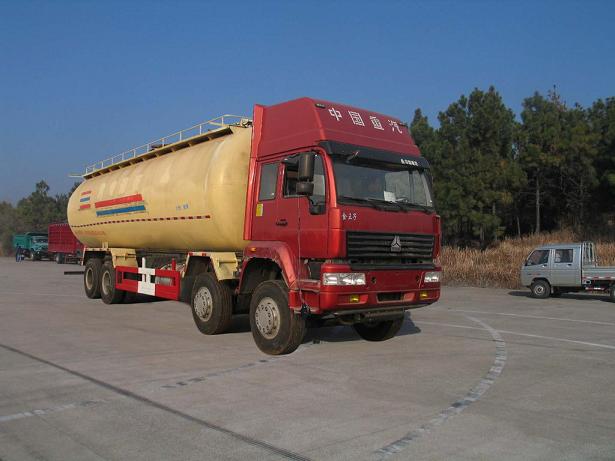 SDZ5311GFLA粉粒物料运输车燃油公告图片2