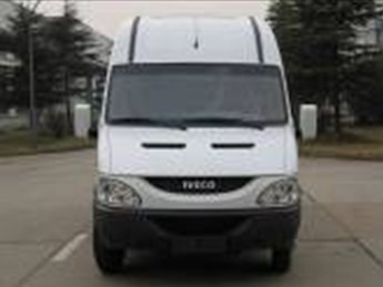 NJ5056XXY2ZNS依维柯厢式运输车燃油公告图片1