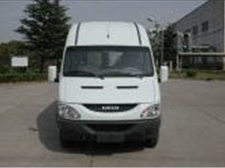 NJ5046XXYNBS依维柯厢式运输车燃油公告图片1