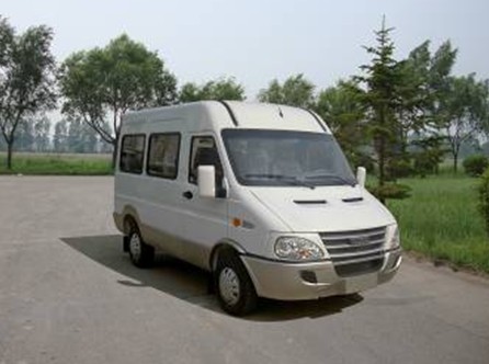 NJ6486DASZ依维柯轻型客车燃油公告图片2