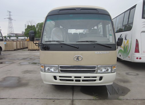 NJL6706YF客车燃油公告图片1