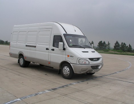 NJ5054XXYB厢式运输车燃油公告图片2