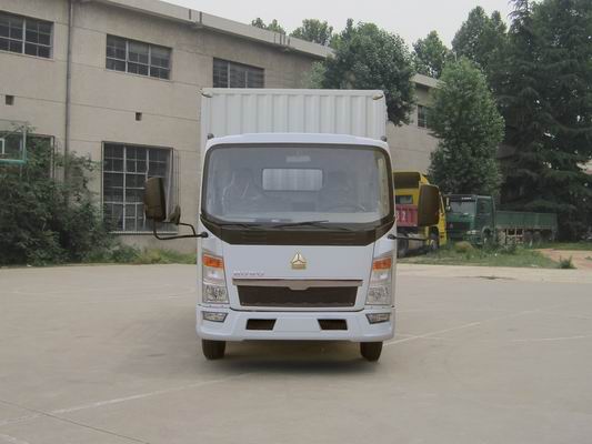 ZZ5047XXYC3413C143厢式运输车燃油公告图片1