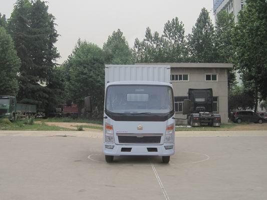 ZZ5047XXYD3814C145厢式运输车燃油公告图片1