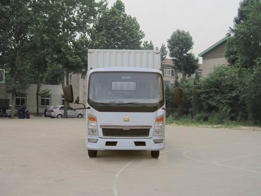 ZZ5047XXYD3814C145厢式运输车燃油公告图片1