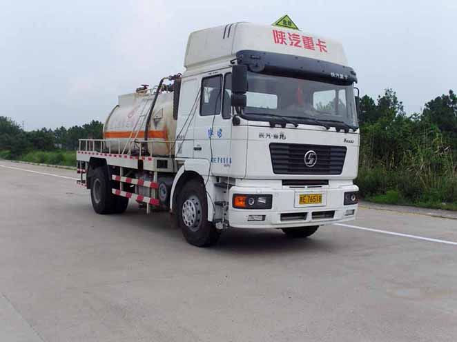 SZZ5165GHYNN461化工液体运输车燃油公告图片2