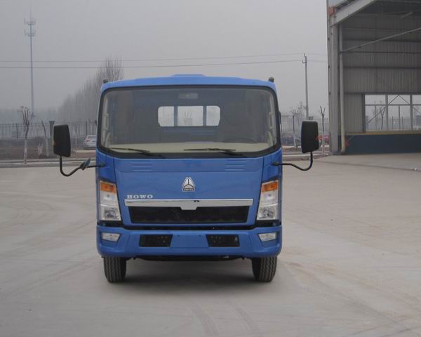 ZZ1047C3113C137载货汽车燃油公告图片1