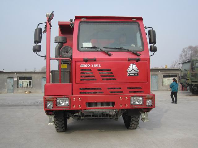 ZZ3259N414PC3自卸汽车燃油公告图片1