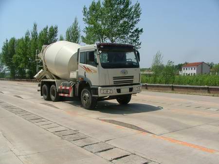CA5252GJBP2K2T1A1E平头柴油混凝土搅拌运输车燃油公告图片2