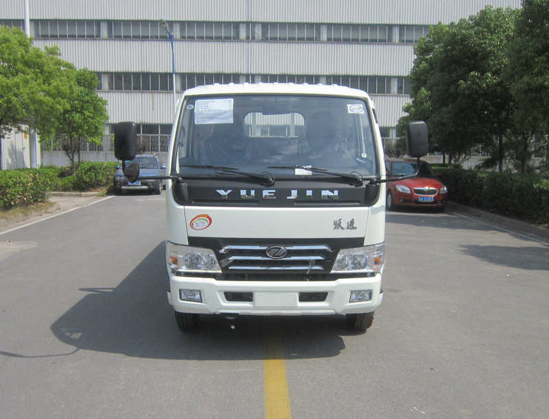 NJ1052DCHW载货汽车燃油公告图片1