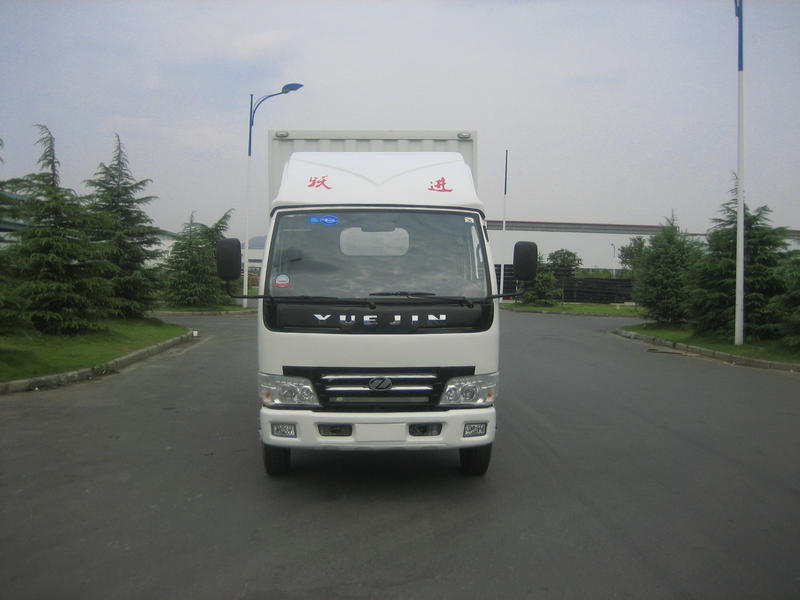 NJ5052XXY-DCHW厢式运输车燃油公告图片1