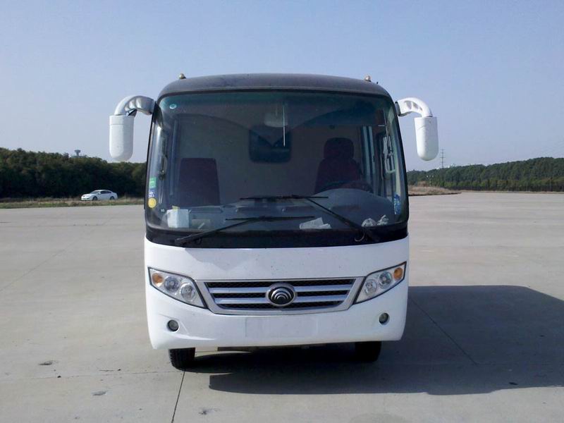 ZK5060XXY厢式货车燃油公告图片1