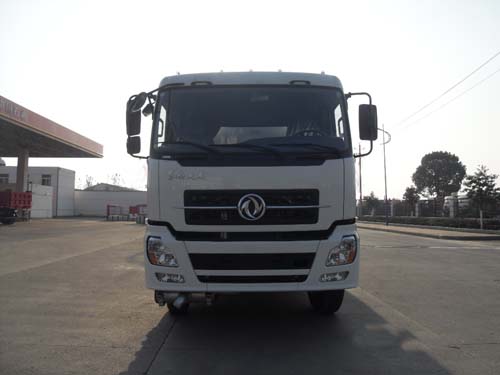 CLQ5250GHY3D化工液体运输车燃油公告图片1