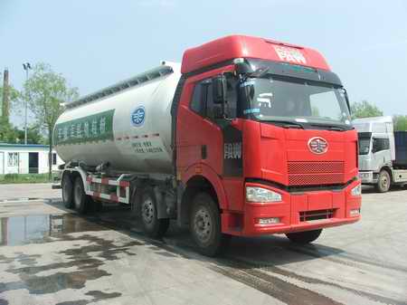 CA5310GFLP66K24L7T4E4低密度粉粒物料运输车燃油公告图片2