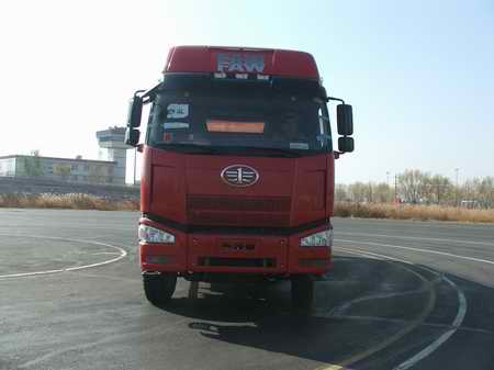 CA5250GFLP66K2L5T1E4低密度粉粒物料运输车燃油公告图片1