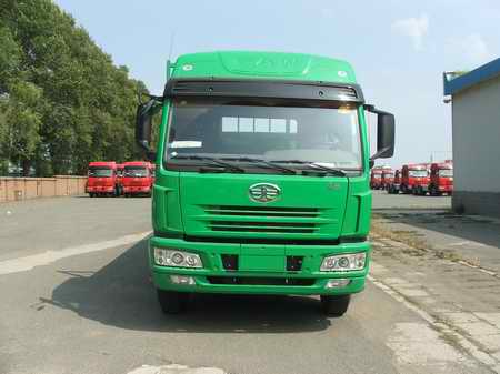 CA1253P7K2L11T3AE平头柴油载货汽车燃油公告图片1