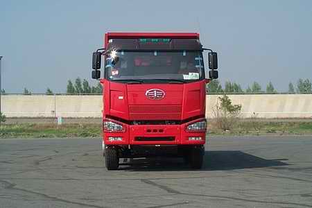 CA3250P66K2L2T1E平头柴油自卸汽车燃油公告图片1