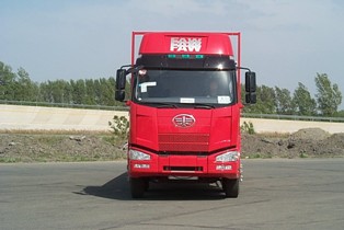 CA1310P63K1L6T4A1E4平头柴油载货汽车燃油公告图片1