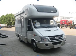 XKC5042XLJA3旅居车燃油公告图片2