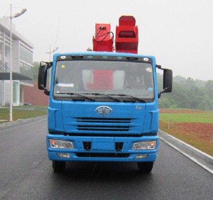 SYM5252JSQJ随车起重运输车燃油公告图片1