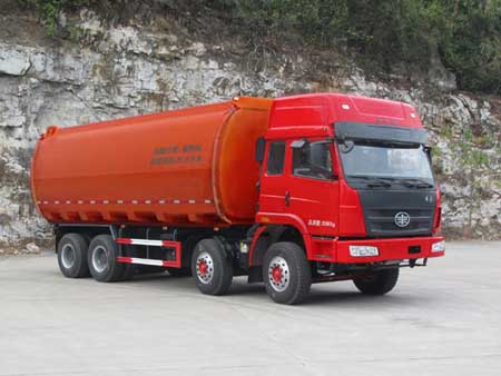 LZT5314GFLP2K2E3T4A92低密度粉粒物料运输车燃油公告图片2