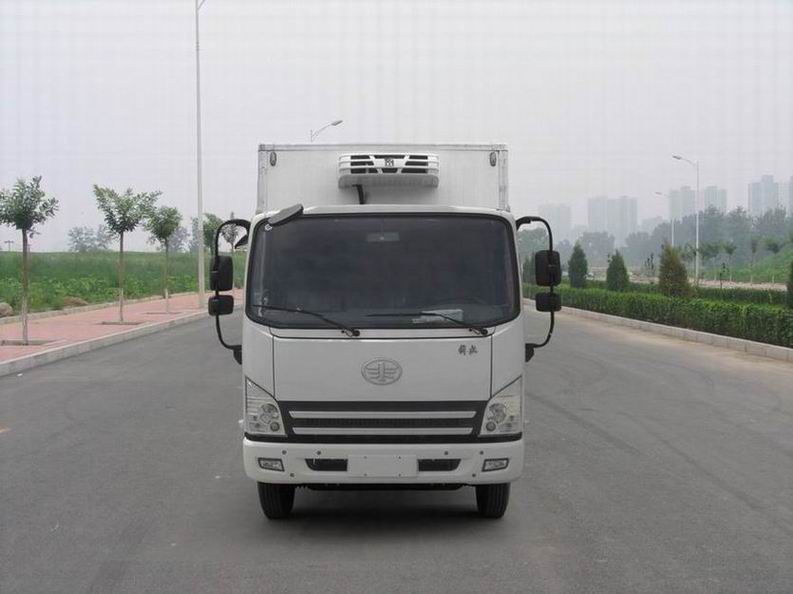 QYK5041XLC冷藏车燃油公告图片1