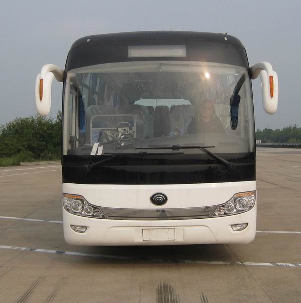 ZK6121HQ1Z客车燃油公告图片1