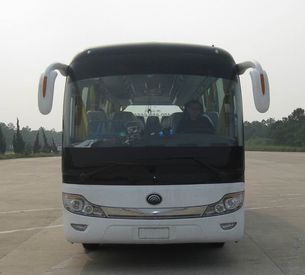 ZK6121HQ1Z客车燃油公告图片1