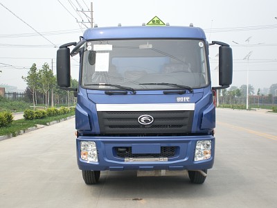 XHT5163GRY易燃液体罐式运输车燃油公告图片1
