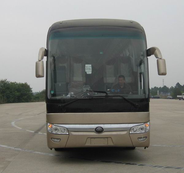 ZK6126HQ2E客车燃油公告图片1