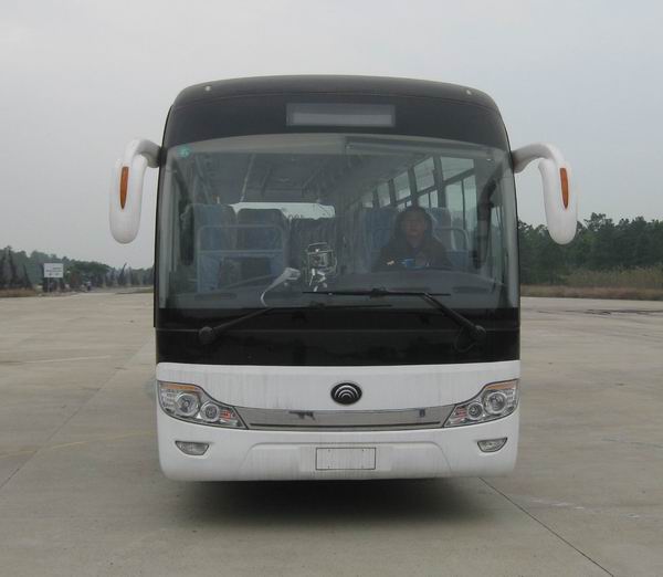 ZK6121HQ2Y客车燃油公告图片1