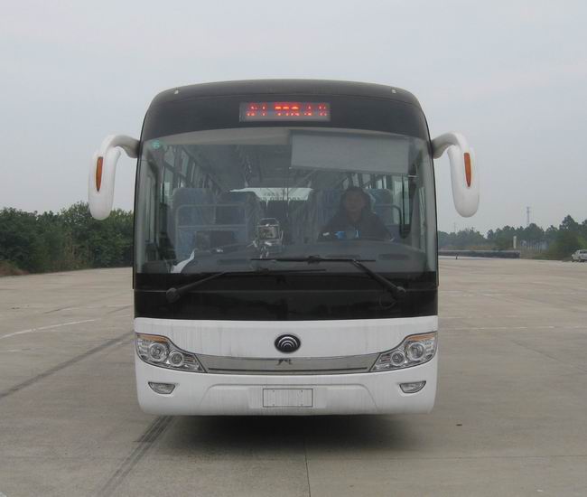 ZK6121HQ2Z客车燃油公告图片1