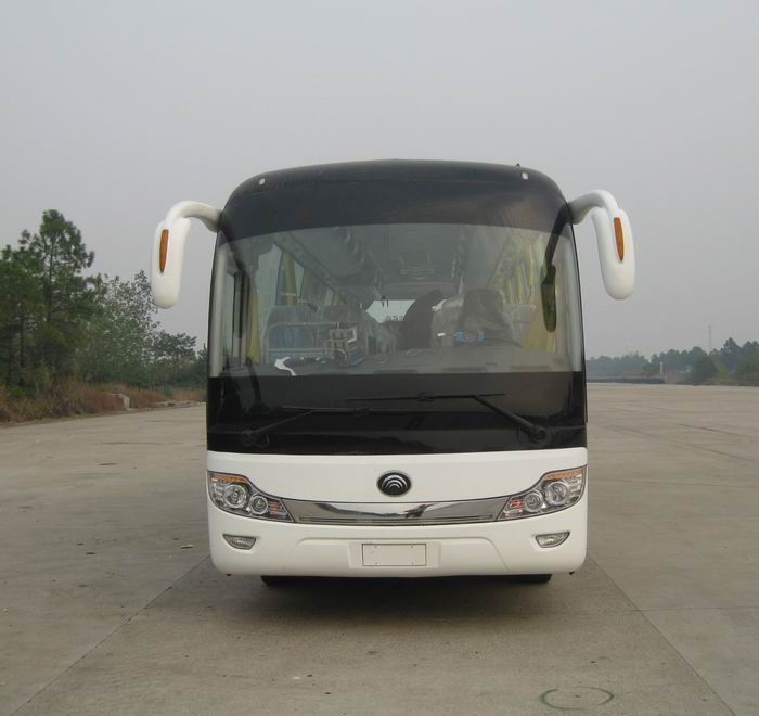 ZK6106HQ1Z客车燃油公告图片1