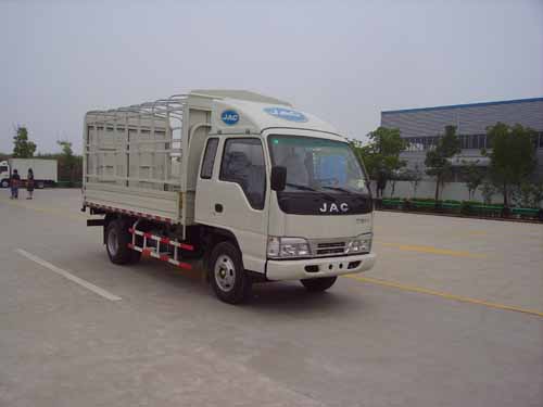 HFC5041CCYP93K4C2仓栅式运输车燃油公告图片2