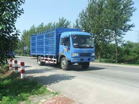 CA5083CCQP10K1L2E4畜禽运输车燃油公告图片2