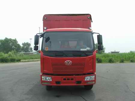 CA5190CPYP62K1L7T3E4蓬式运输车燃油公告图片1