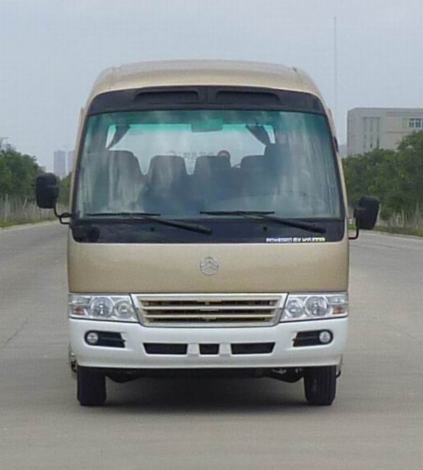 XML6700J88客车燃油公告图片1